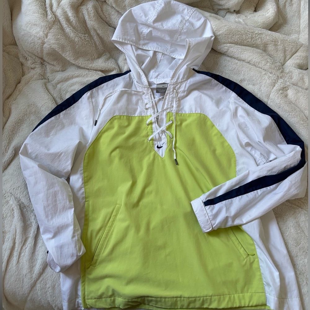 Y2K vintage Nike windbreaker jacket